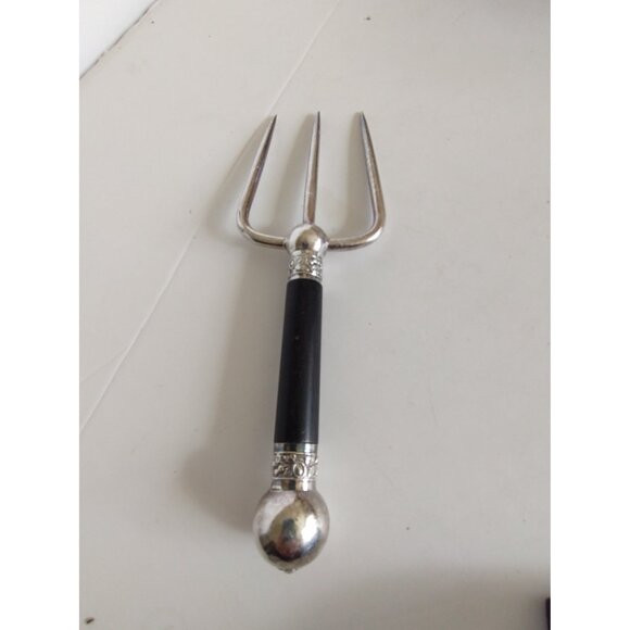 Antique Silver Plate Three Prong Toaster Fork William Hutton & Sons 1900's 7 " - Picture 8 of 12